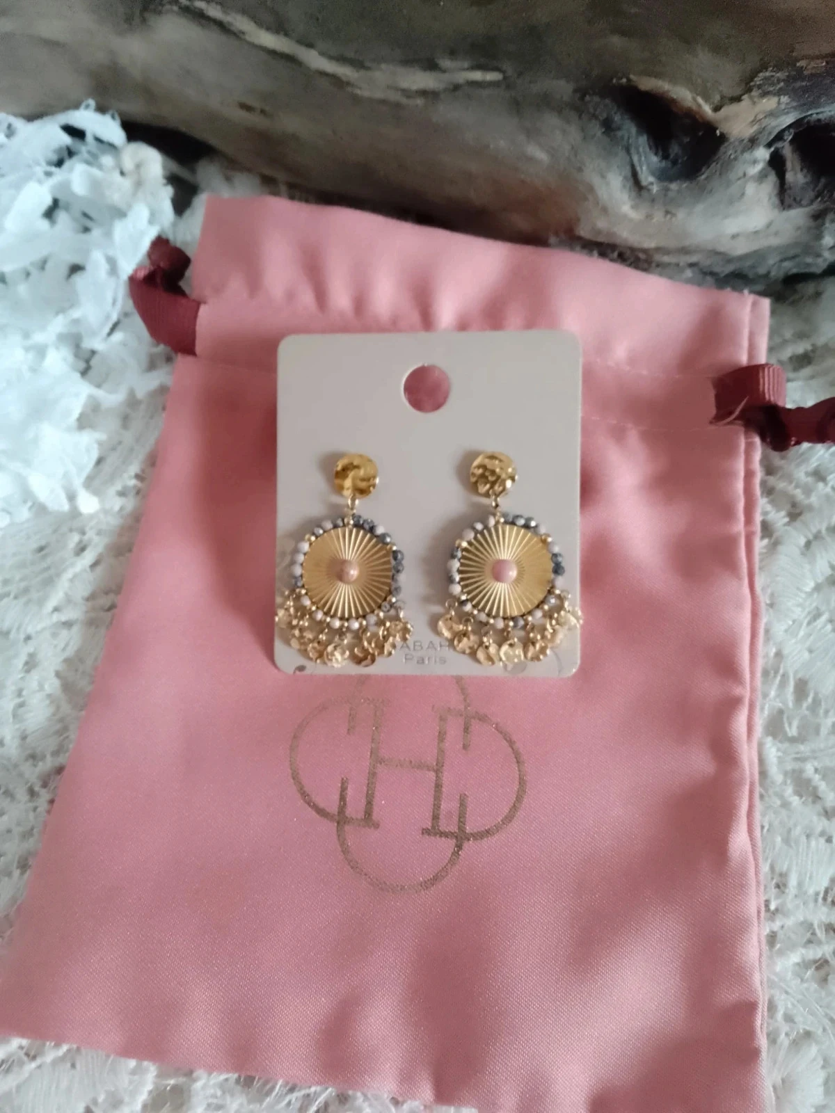Boucles d'oreilles bohèmes Habaha pampilles et pierres de rodhonite